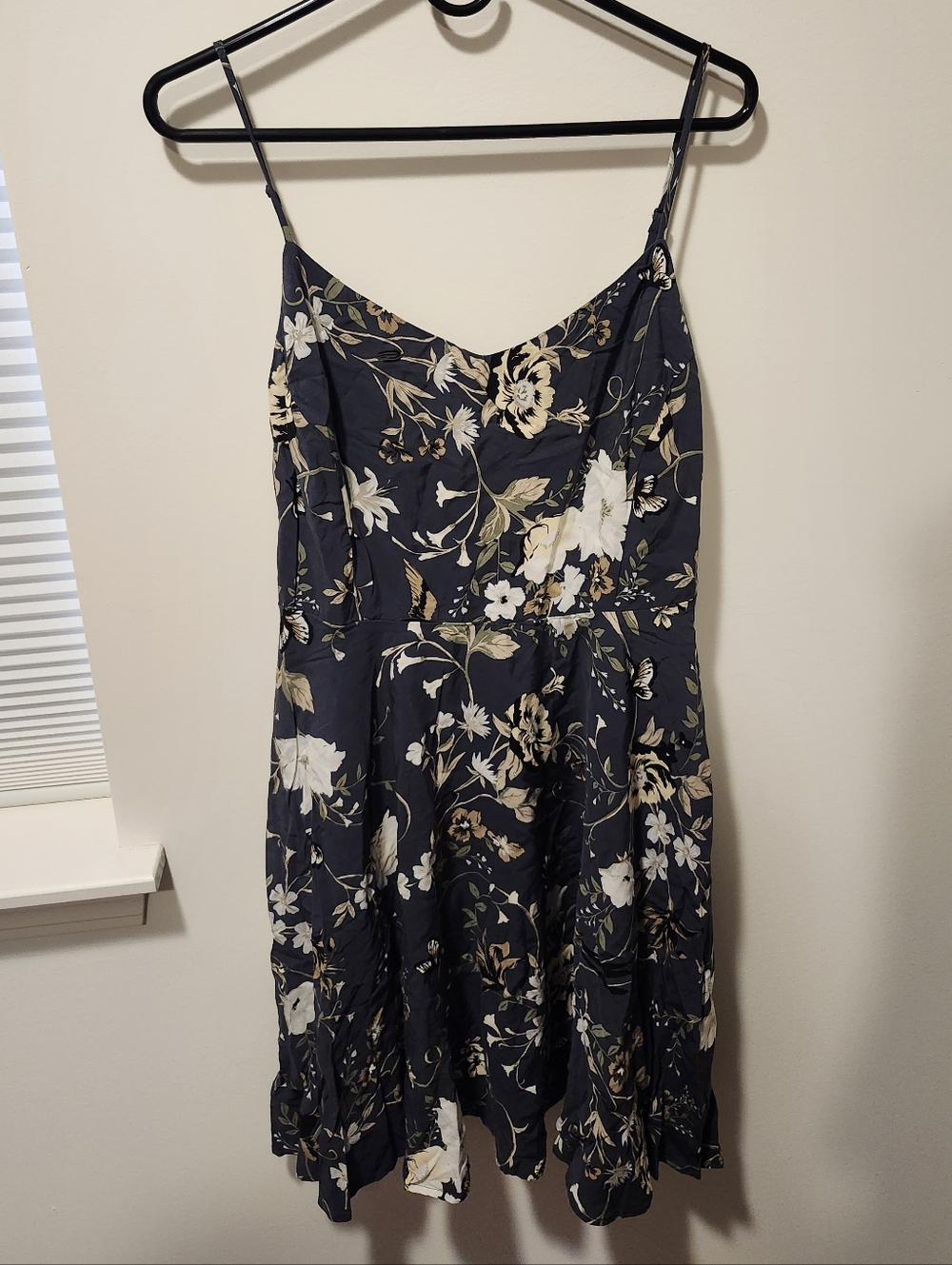 Old Navy Navy Floral Spaghetti Strap Mini Dress